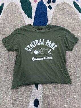 Retrobrand Graphic Tee
